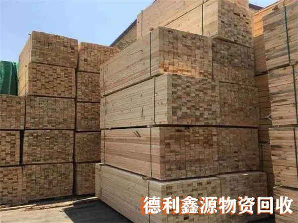 熱門(mén)視頻，建筑木方回收，工地木方回收，竹膠板回收